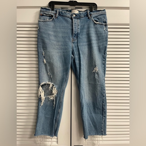 Abercrombie & Fitch Denim - Abercrombie “The Dad” High Rise. 33/16S. Button Fly.